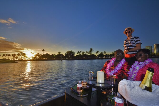 2-Hour Small-Group Gondola Excursion in Waikiki - Timing and light: how to pick a departure slot for best vibes