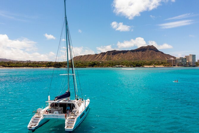 2hr Luxury Private Sailing Catamaran in Waikiki for 1-6 People - Diamond Head crater: the fast way to get the postcard view