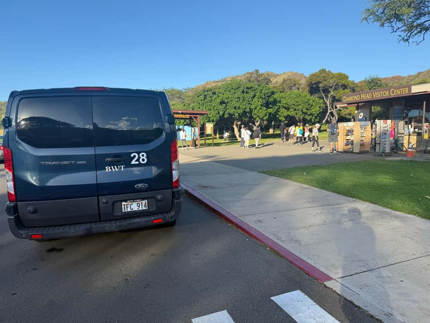 （2nd)Diamond Head Hike w/ Malasada Starts at 7:00 a.m. - 7:00 a.m. pickup to Diamond Head: how the day actually runs