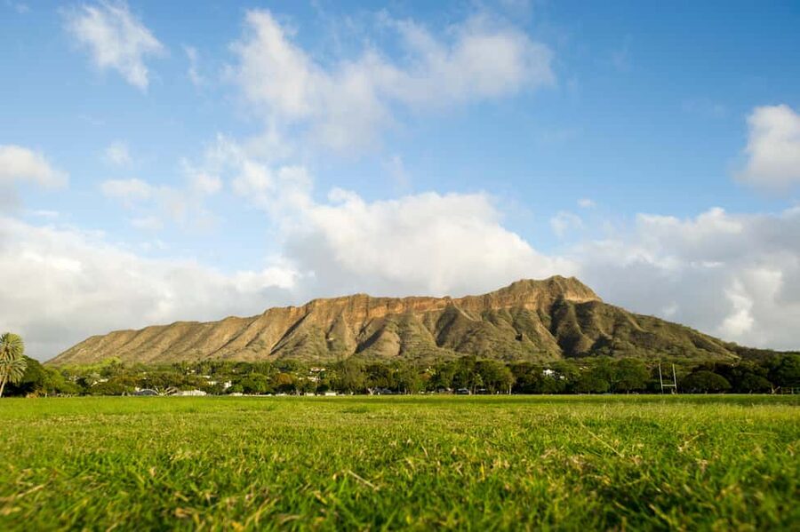 （2nd)Diamond Head Hike w/ Malasada Starts at 7:00 a.m. - No tour guide: what that means for your hiking style