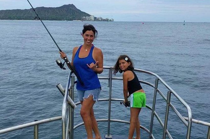 3-Hour Honolulu Bottom Fishing Adventure - Seasickness, Sun, and Clothing: The Real Packing List