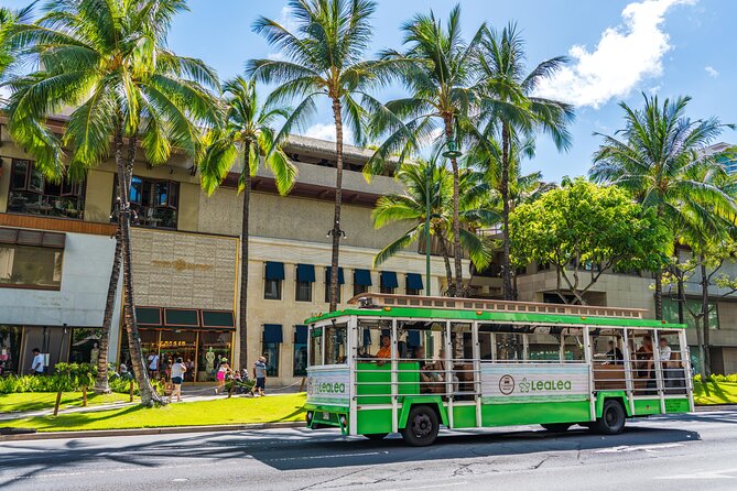 7 Day Pass LeaLea Trolley and Waikiki Trolley Pink Line - Getting Your Bearings in Waikiki: Royal Hawaiian Center to Hilton Hawaiian Village