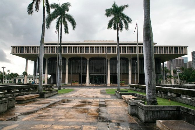 Awesome Scavenger Hunt: Royal Views Of Honolulu - What to wear and bring so the hunt stays fun