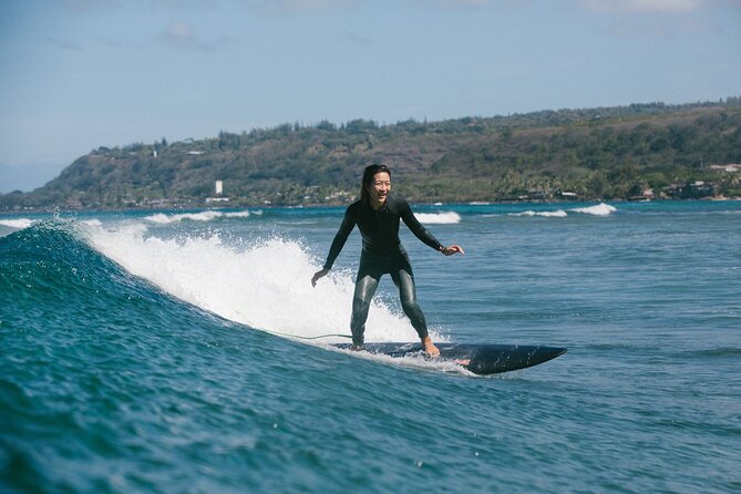 Beginner Surf Lesson in North Shore, Oahu - North Shore ocean moments: sea turtles and real conditions