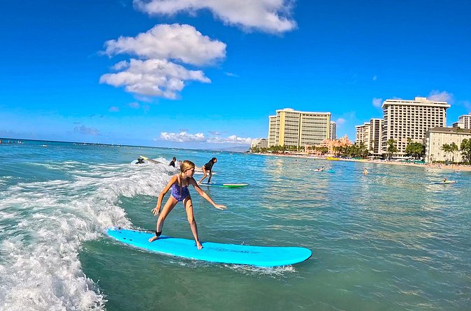 Beginner Surfing Lessons In Waikiki - Why private beginner lessons usually beat group lessons in Waikiki