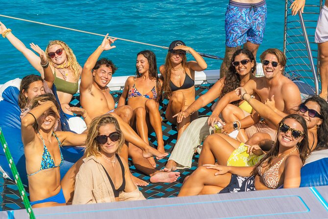 Board from Waikiki Beach for Aloha Hour Sail on Hāwea Catamaran - Waikiki Coastline to Diamond Head: How the 90 Minutes Feel