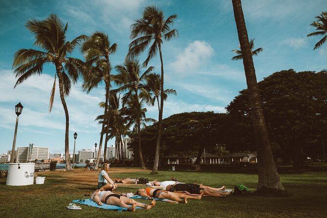 Breathwork and Ice Bath by the Ocean - Getting there: meeting at 2729 Kalākaua Ave and what check-in means