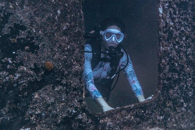 Certified Divers: Best 2-Tank Wrecks & Reef Boat Dive All Inclusive From Waikiki - Equipment, snacks, and what you truly get for the $259