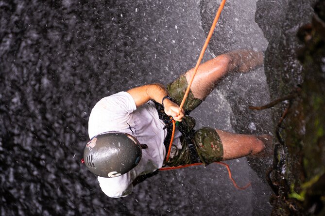 Chasing Waterfalls:Wild Hawaii Rappelling - A quick reality check on conditions (dry vs. muddy)