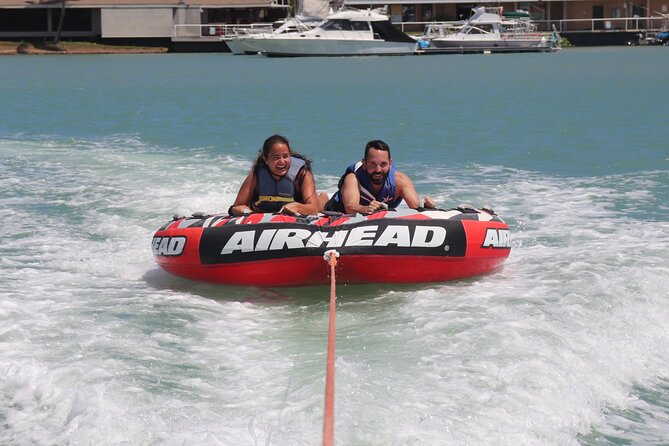 Combo Banana Boat Ride and Bumper Tube Ride in Hawaii - What you’ll do during the banana ride (and what to watch for)