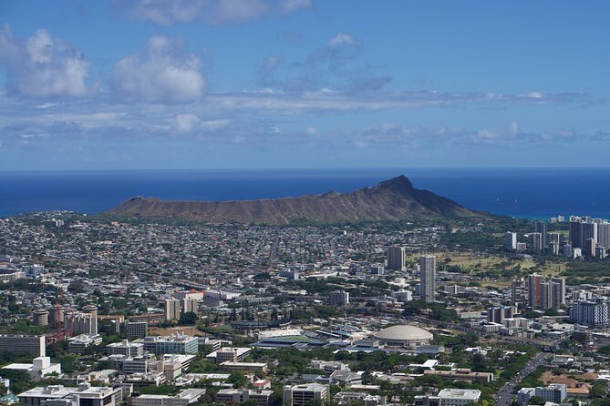 Customizable Private Tour Oahu- Ko Olina Resorts Pick Up Included - Sandy Beach Park: Real Surf Energy, Great Bodyboard Vibes