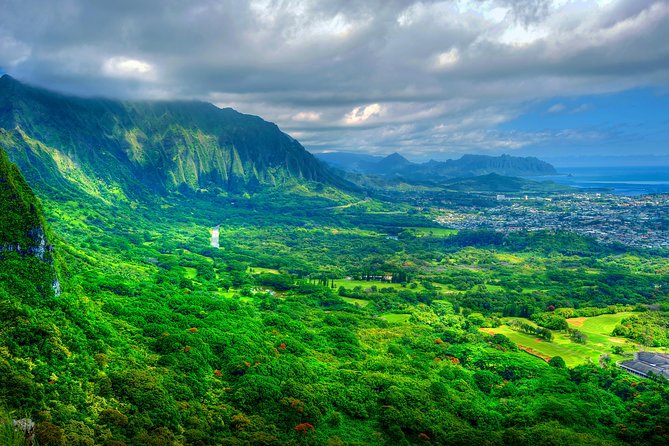 East Oahu Shoreline Self-Guided Audio Tour - Koko Crater Arch Trail: short, steep, and scenic from an old volcano spot