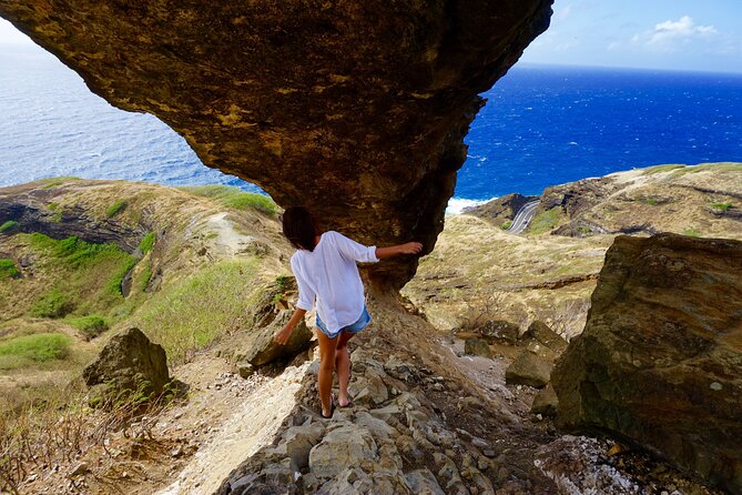 East Side Tour -Hike, Beach, Food, Photo - Start at Halona Blowhole, then go looking for the East Side that most miss