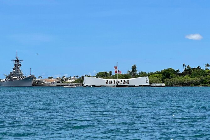 Family-friendly Pearl Harbor and Honolulu Downtown with private transportation - Price, Group Size, and What You Get for $295