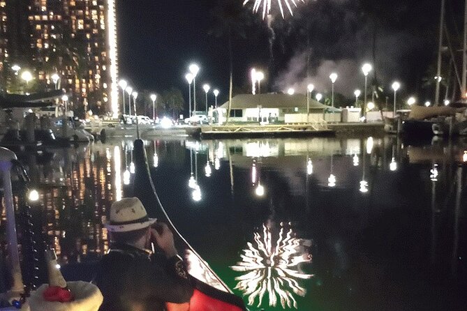 Fireworks Waikiki Gondola Cruise -lots of fun- - The Bonus After the Cruise: Hop-On Hop-Off Trolley Time