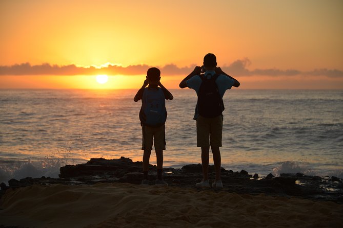 First Day Must: Oahu Sunrise & Circle Island Adventure - Kualoa Regional Park, Chinaman’s Hat, and North Shore Movie-Worthy Views