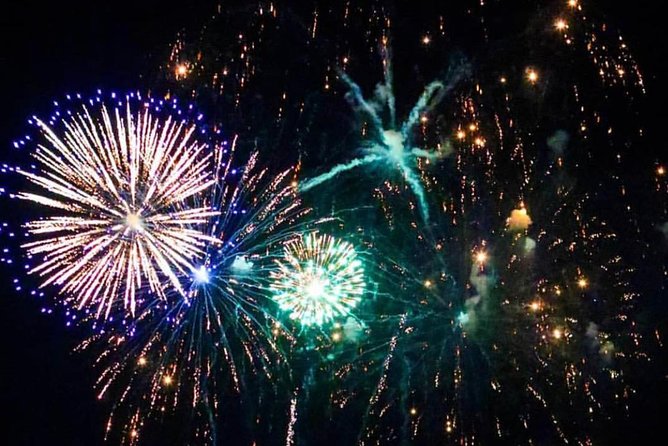 Friday Night Catamaran Fireworks Sail with Open Bar - Key points to know before you go