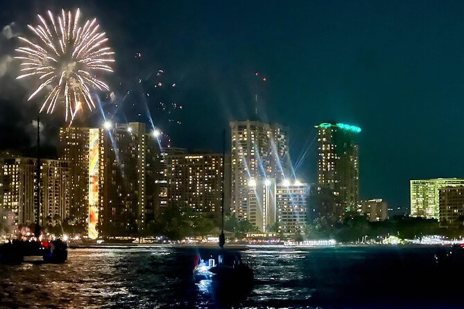 Friday Night Waikiki Fireworks Cruise - Key highlights at a glance