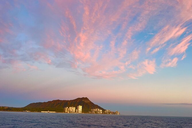 Friday Night Waikiki Fireworks Cruise - Stop 1: Waikiki Beach for 30 minutes of lights and coastline