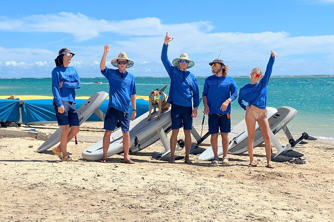 Group of 2 + mid length eFoil experience Honolulu HAWAII - Who should book (and who should rethink it)