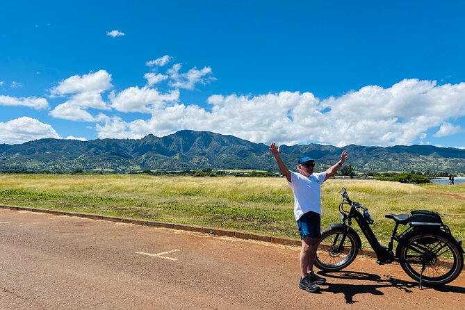 Guided E-Bike Tour in North Shore - The guided e-bike advantage: comfort, safety, and less planning