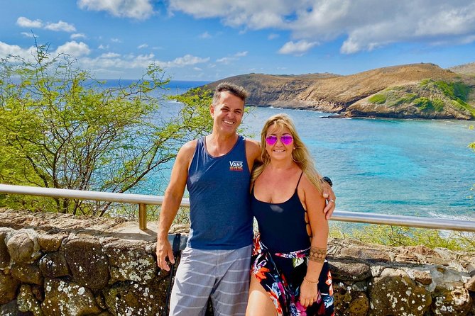Hanauma Bay Snorkeling - Guide and service style: what makes the shuttle experience feel worth it