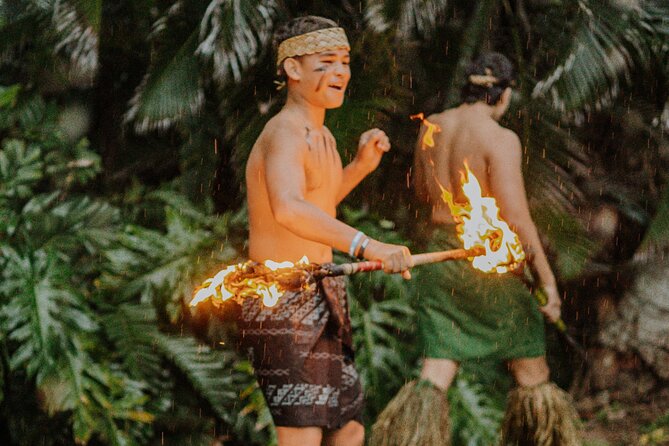 Hands on Fireknife Experience - Watching the dance, then stepping into it for real