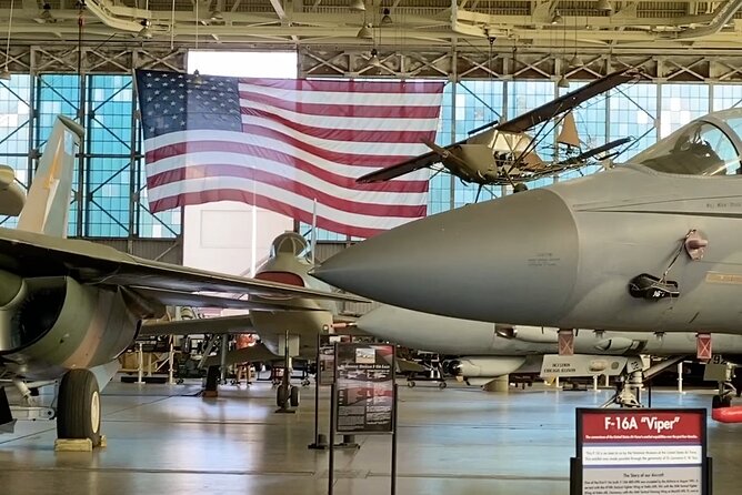 Hangar Guided Tour - Hangar 37: the utility squadron story behind the aircraft