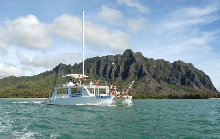 Hawaii: Oahu Attraction Pass with Top-Rated Luau - Culture and royal vibes: Polynesian Cultural Center, Bishop Museum, Iolani Palace