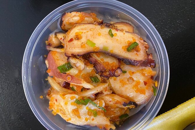 Hawaii Off The Beaten Path Food Tour - Downtown Honolulu: manapua that’s sweet, smoky, and savory