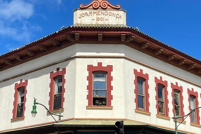 Historical Tour of Downtown Honolulu in Red Light District - Guides Jackie and Jim: How the Story Lands