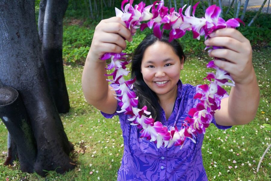 Honolulu Airport Custom Lei Greeting - Choose Your Lei - Why This HNL Welcome Works When You Land Tired
