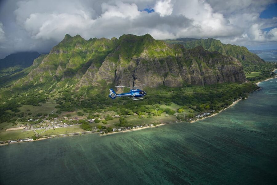 Honolulu: Blue Skies of Oahu Helicopter Tour - Blue Hawaiian Helicopters: what a 50-minute loop actually feels like