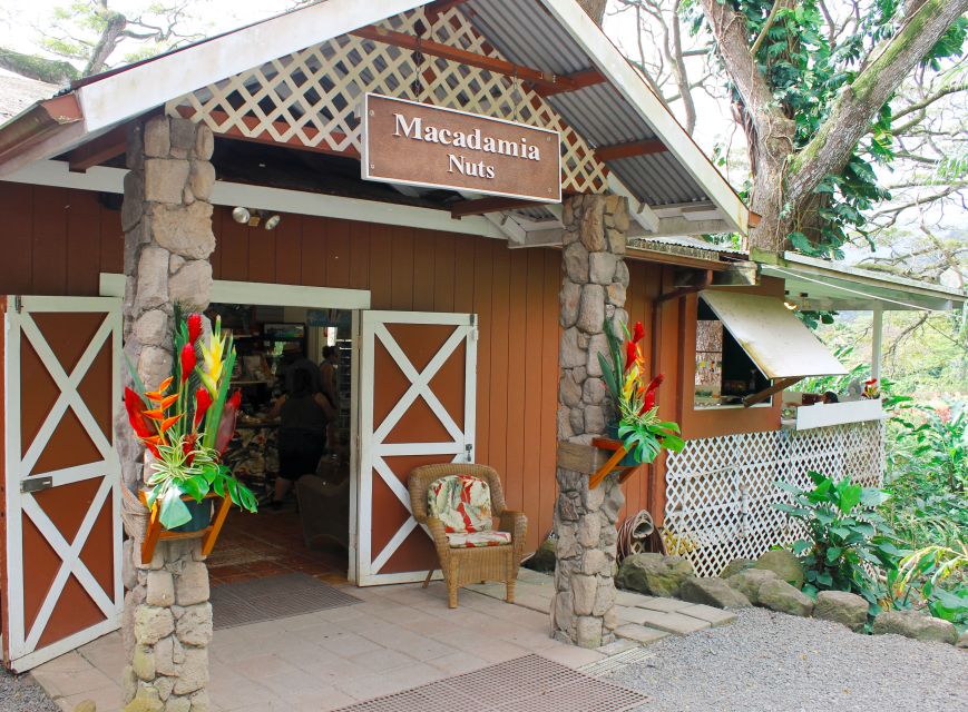 Honolulu: Oahu Sights and Bites Circle Island Foodie Tour - Tropical Farms Macadamia Nut stop: coffee, chocolate, and samples you can actually compare