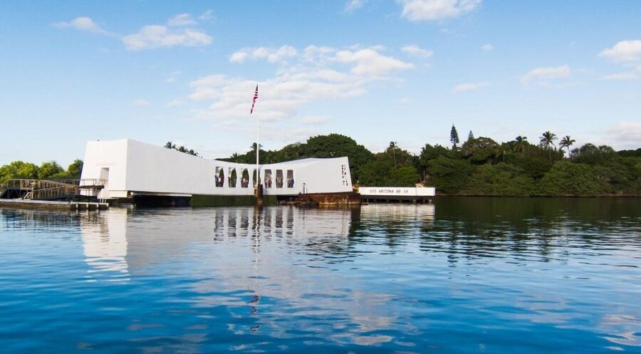 Honolulu: Pearl Harbor, USS Arizona Memorial [Early Access] - Timing, group size, and what the guide actually does