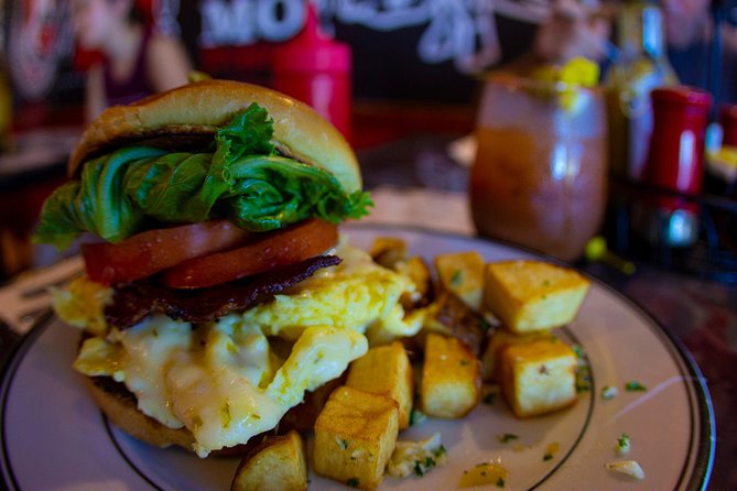 Honolulu's Walking Food Tour - Why the small-group cap at 12 changes the whole experience