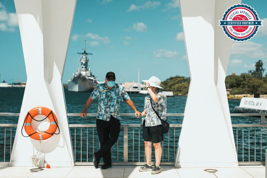 Honolulu: Salute to Pearl Harbor - USS Arizona Memorial Tour - Pearl Harbor in one guided morning