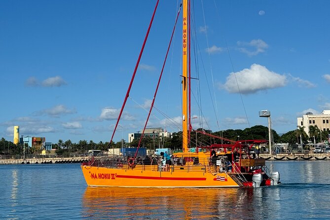 Honolulu Sunset Sail from Kewalo Harbor Including Drinks - Drinks and the music: how it shapes the atmosphere