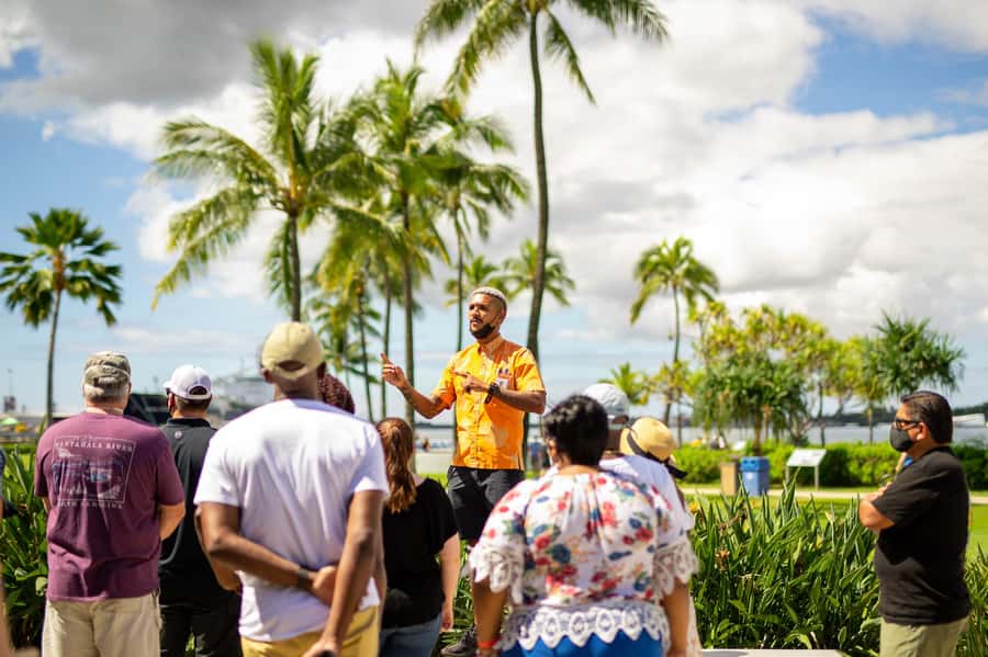 Honolulu: Ultimate Pearl Harbor and Circle Island Tour - A 10-Hour Circle That Starts in the Harbor