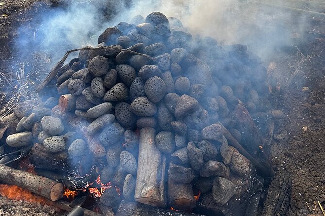 Immersive Luau Experience - Fireknife drumming and a Samoan fireknife dance lesson