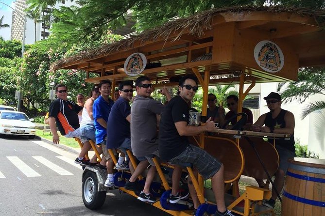 Kaka'ako Bar Tour - Quick hits before you pedal