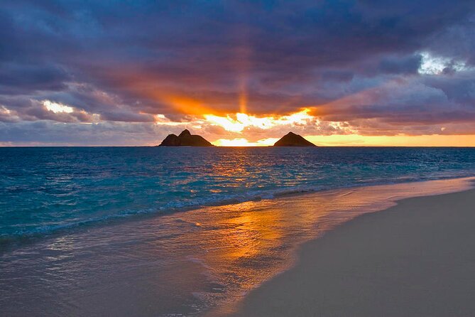Lanikai to Mokulua islands Stand Up Paddle Board Tour - Food on sand: how sandwiches and a picnic option work