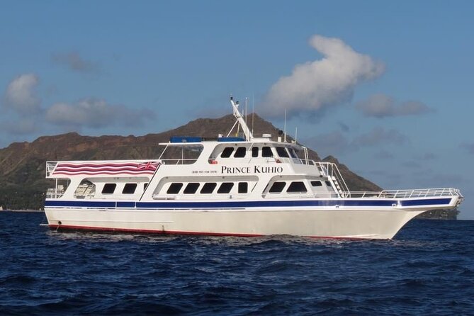 Late Breakfast Cruise in Honolulu - Waikiki Beach pass: why the deck feels better than the shoreline
