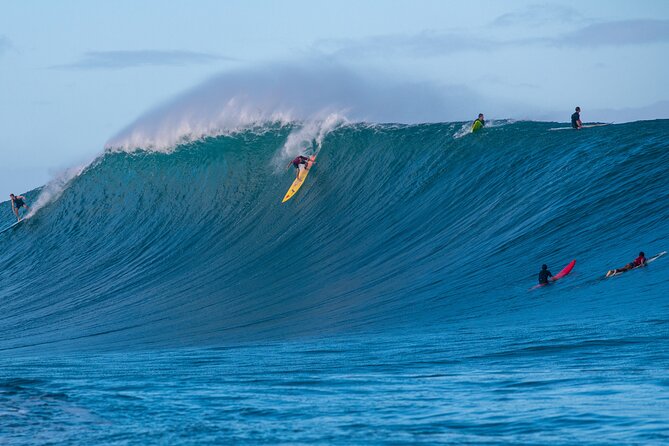 Learn to surf with a local big wave rider on the North Shore of Oahu - Key things I’d plan around