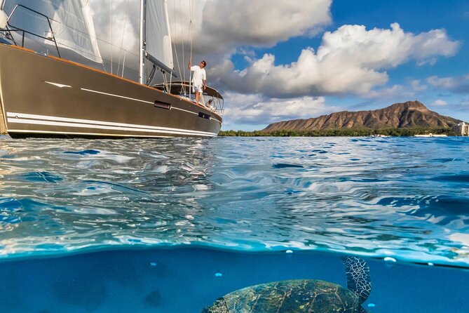 Luxury Diamond Head Sunset Sail - On board Te Fiti: comfort, automation, and real crew energy