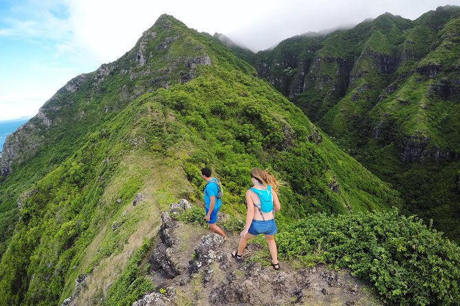 Mahina Hawaii Full Day Adventure - The East and South Shore stretch: trails and sea-spray drama