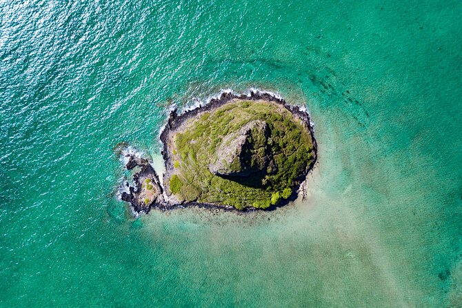 Mokolii Island Self Guided Kayak Tour - Things to watch for: carry distance, steep sections, and weather reality