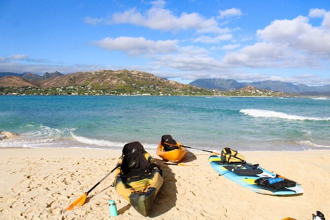 Mokulua Islands Self-Guided Kayak Adventure - Self-Guided vs. Upgrading to a Guided Touch