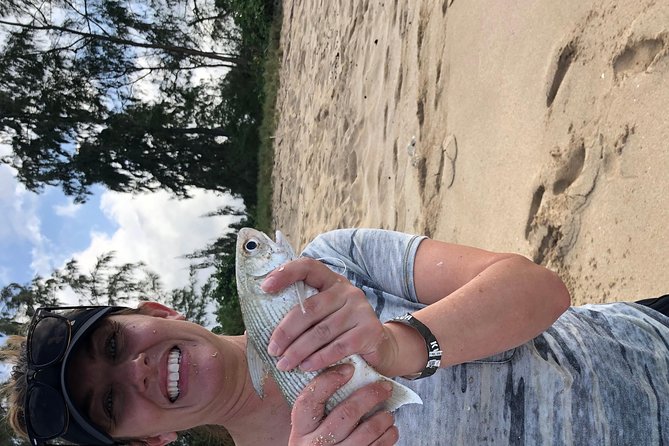 North Shore Tour Guide Shoreline Fishing - How the Local Guide Helps You Catch (Not Just Watch)