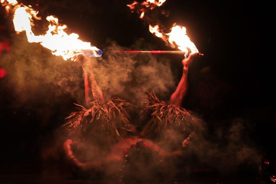 Oahu: Chief's Luau Dinner Show - The live show: Chief’s Journey through the Polynesian Islands